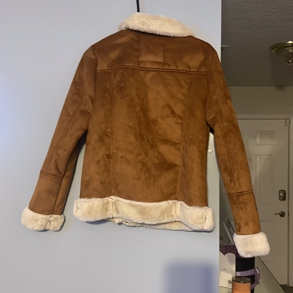 Abercrombie kids Sherpa lined suede brown coat size(15-16) - Picture 2 of 2